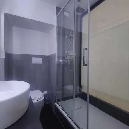 Rhome Hosting Gasthof Rom