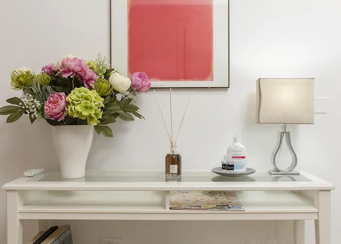 Rhome Hosting ローマ