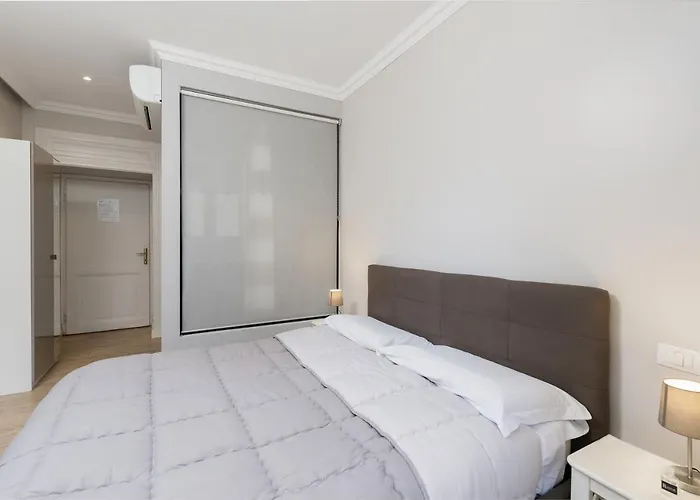 Guest house Rhome Hosting